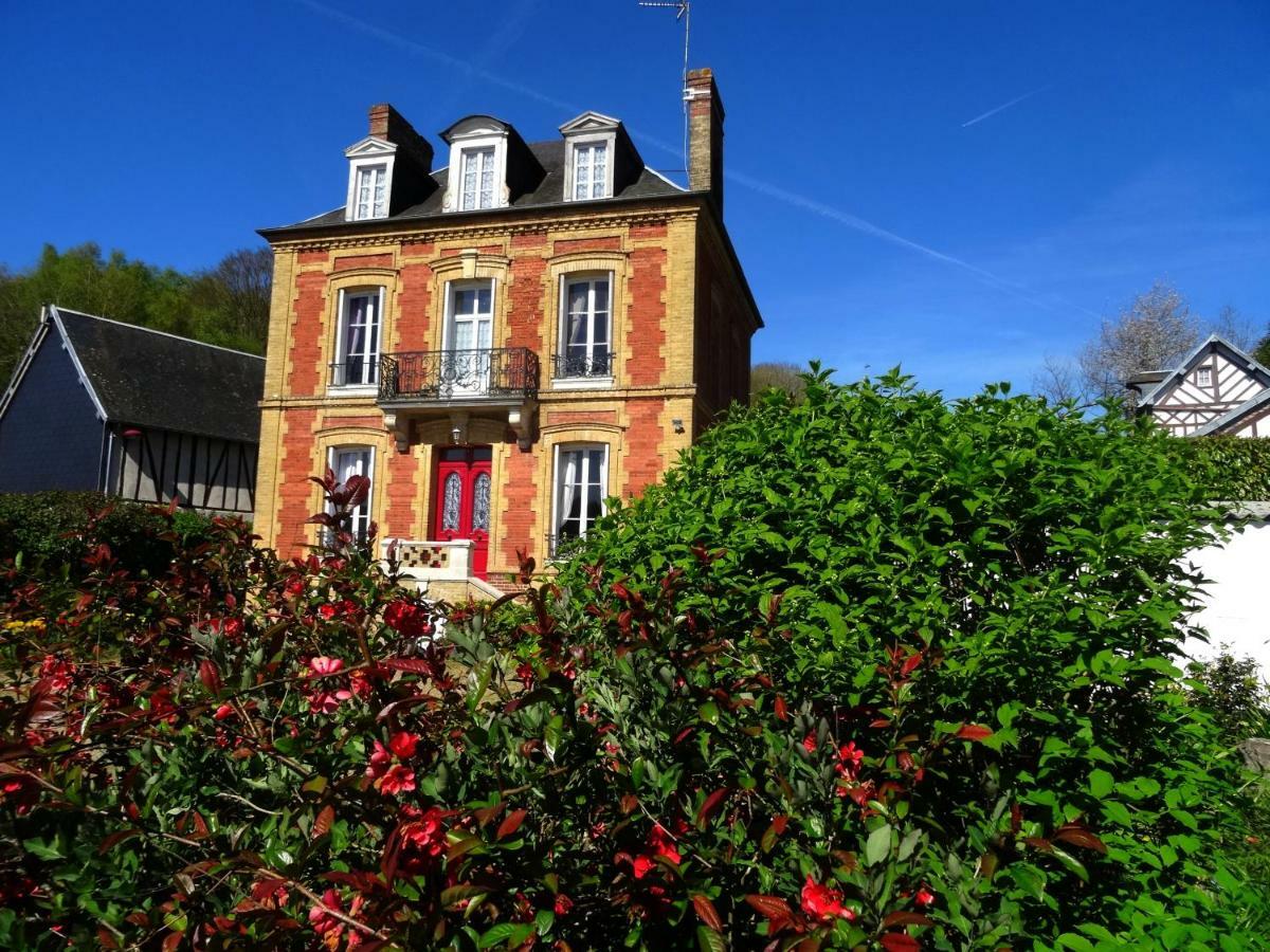 L'Ajoussienne Villa Ngoại thất bức ảnh