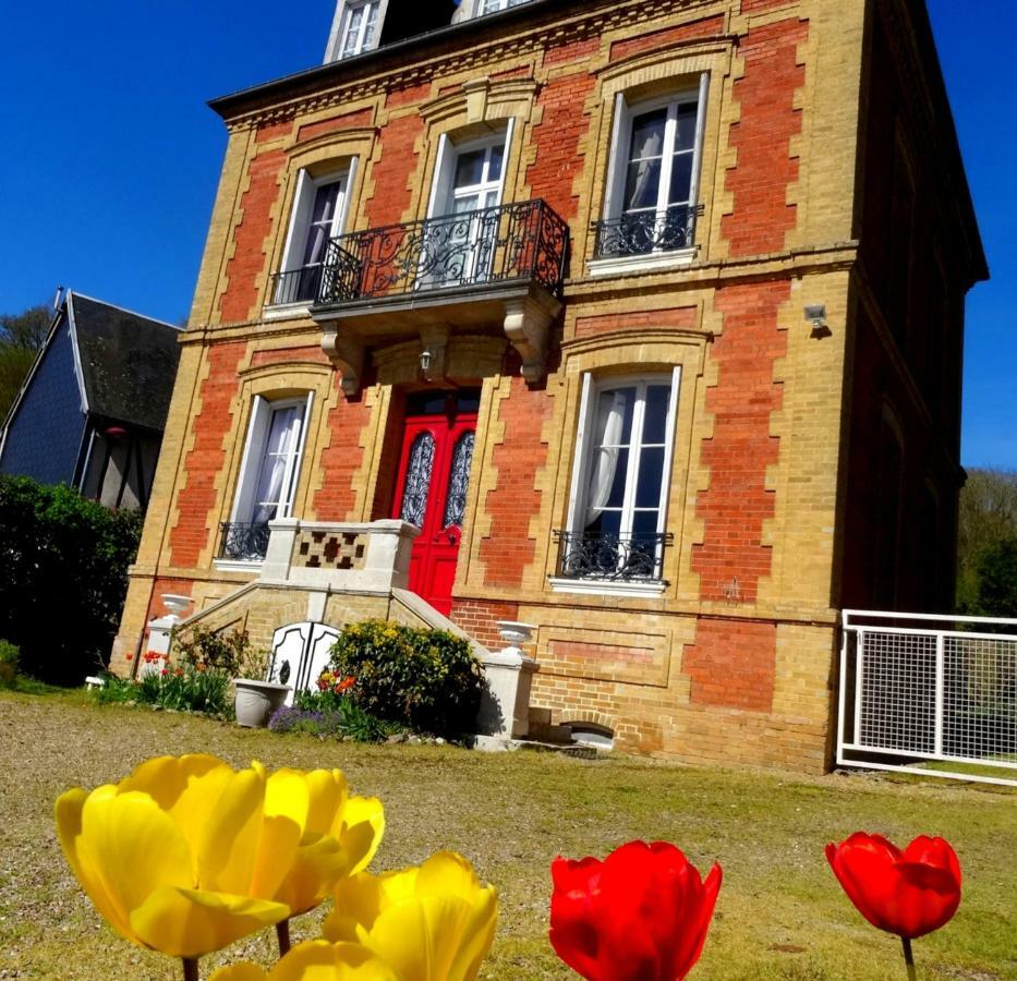 L'Ajoussienne Villa Ngoại thất bức ảnh